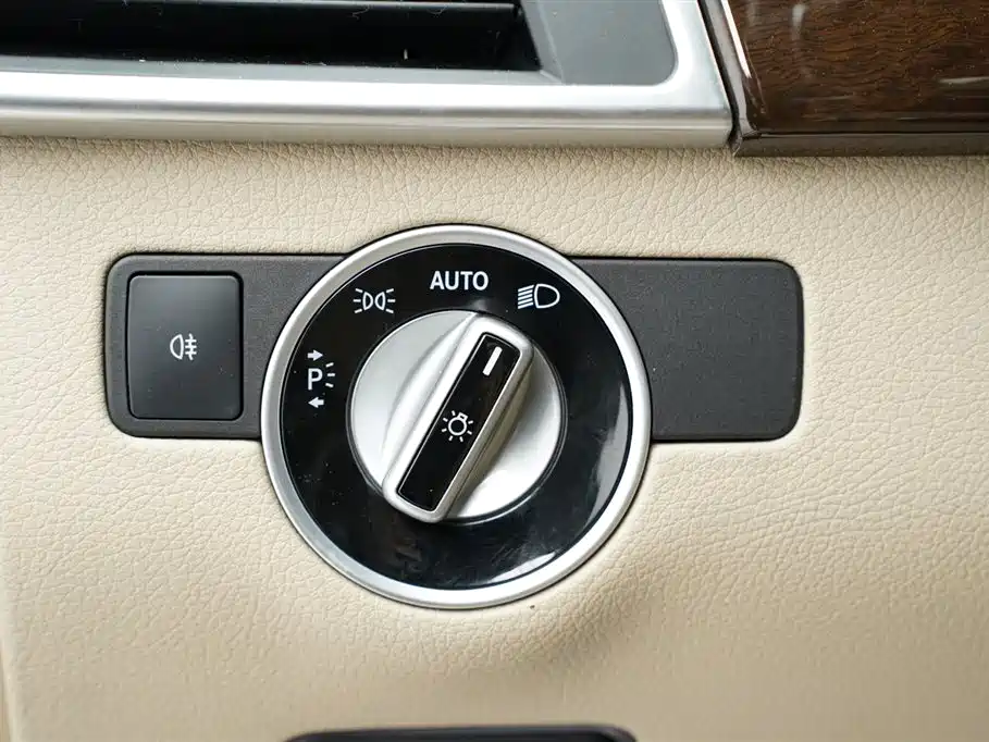 Mercedes-Benz M-Class 2015 — фото 7