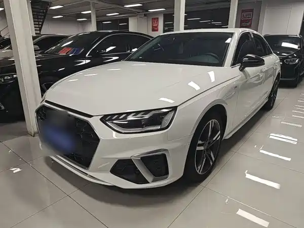 Audi A4L 2020