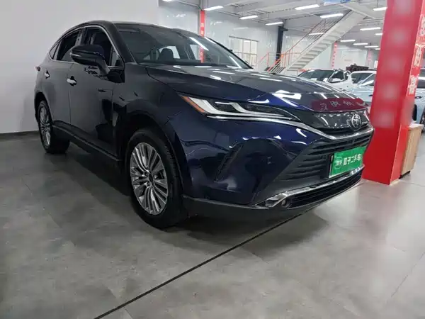 Toyota Harrier 2022