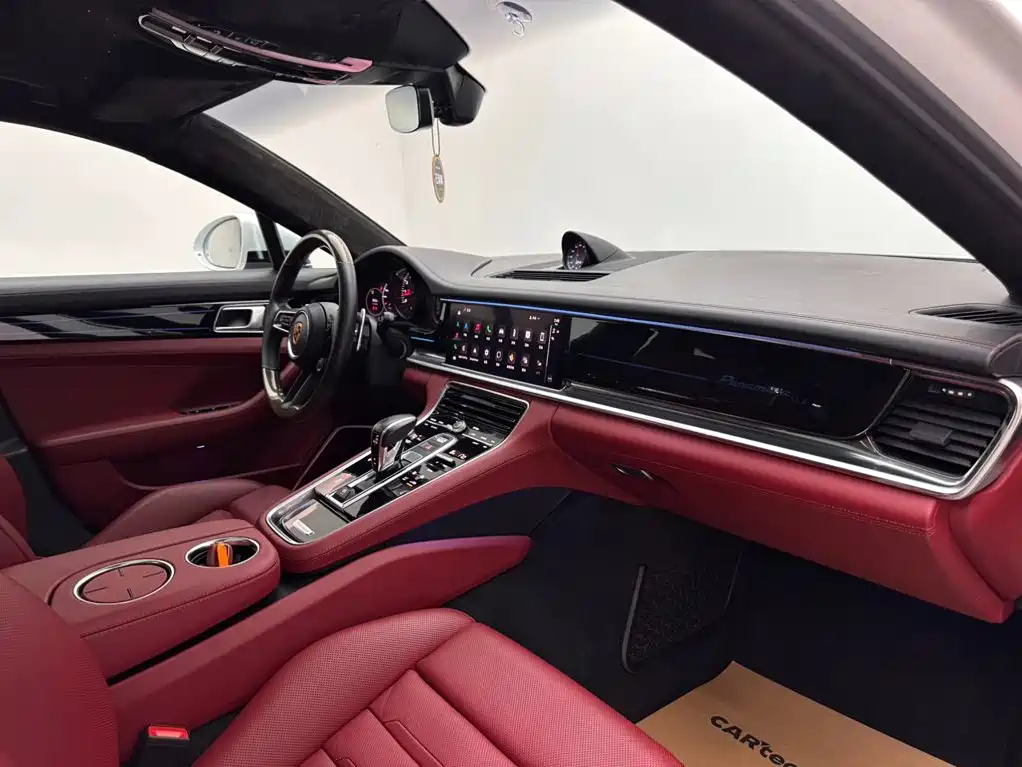 Porsche Panamera 2022 — фото 11