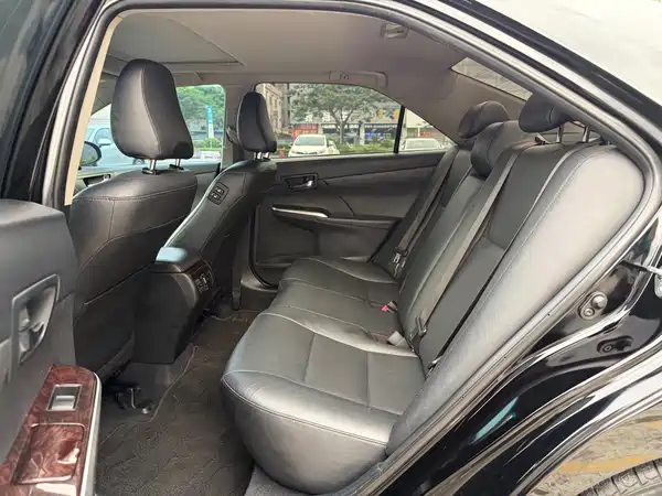 Toyota Camry 2016