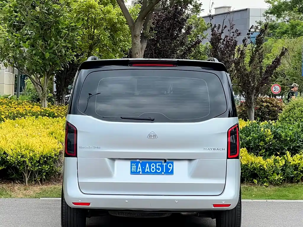 Mercedes-Benz Vito 2022 — фото 6