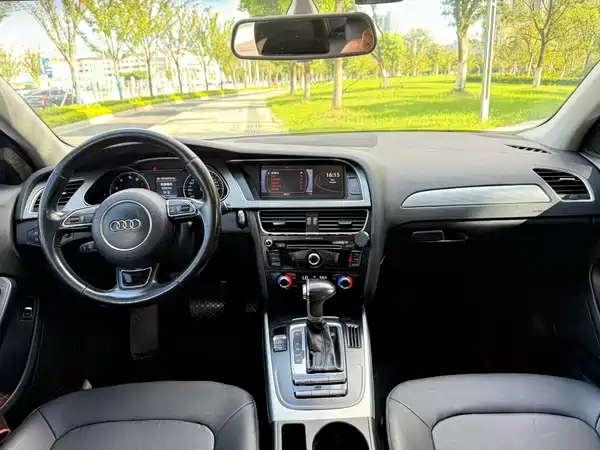 Audi A4L 2014