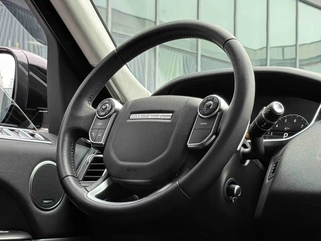 Land Rover Sport 2018 — фото 12
