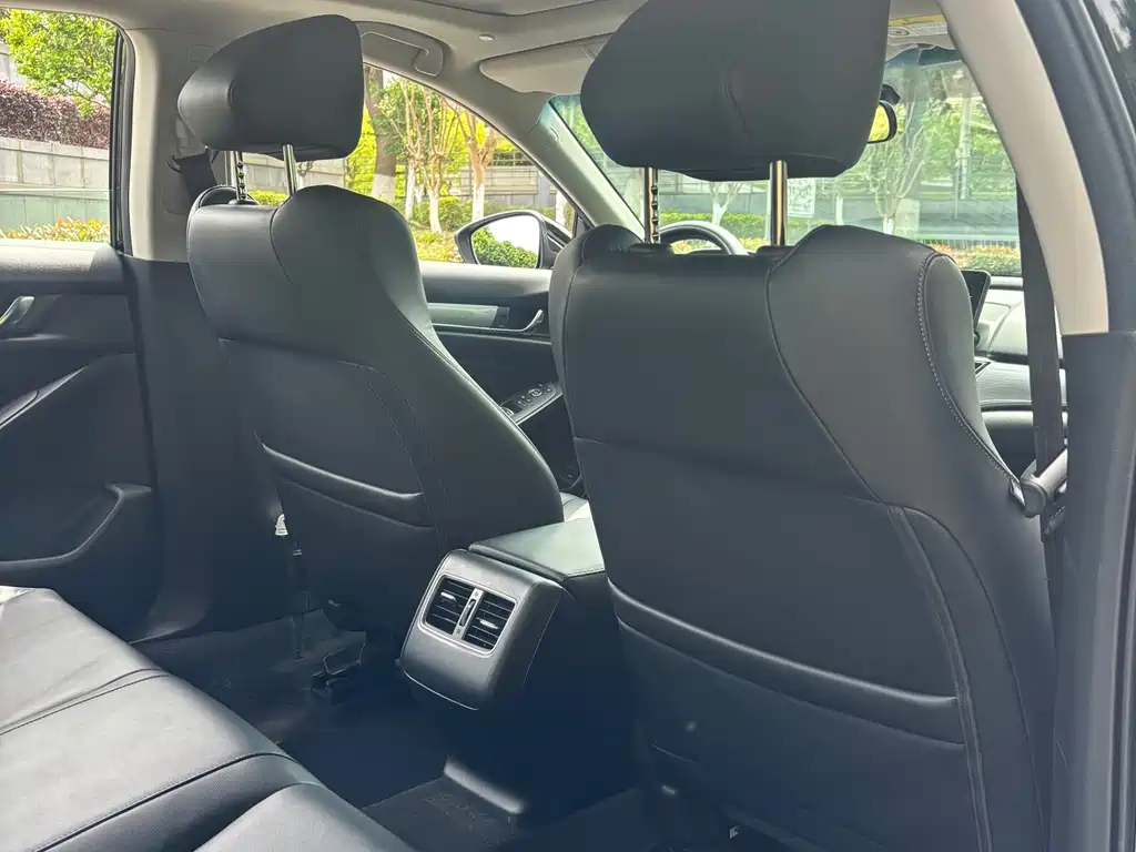 Honda Accord 2021 — фото 15
