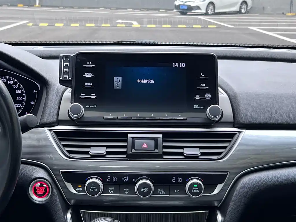 Honda Accord 2021 — фото 15
