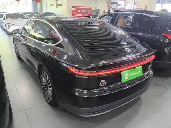 NIO ET7 2022