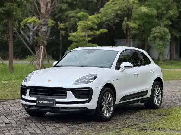 Porsche Macan 2023