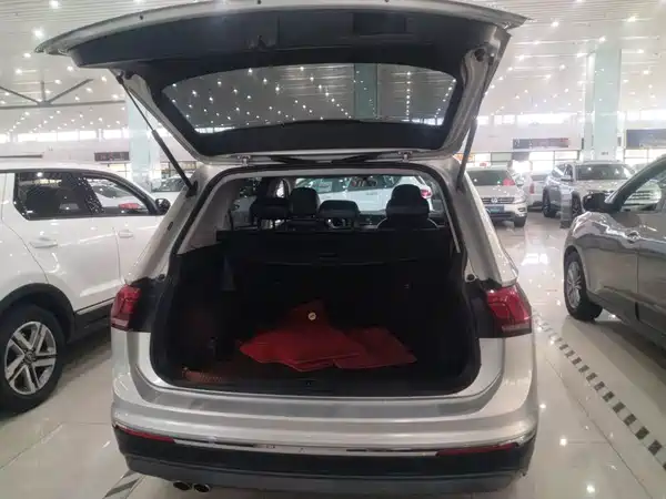 Volkswagen Tiguan L 2017