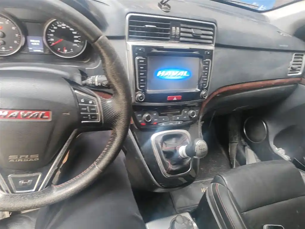 Haval H6 2015 — фото 10
