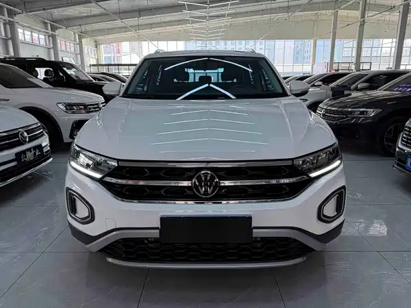 Volkswagen T-Roc 2023