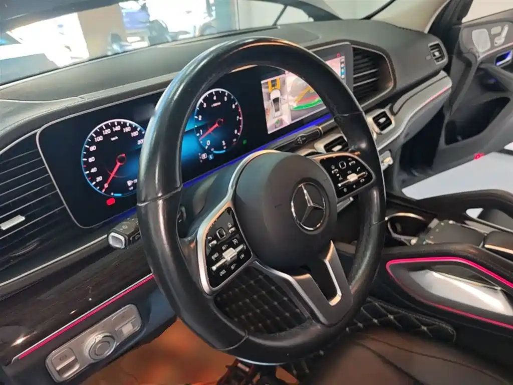 Mercedes-Benz GLE 2020 — фото 11