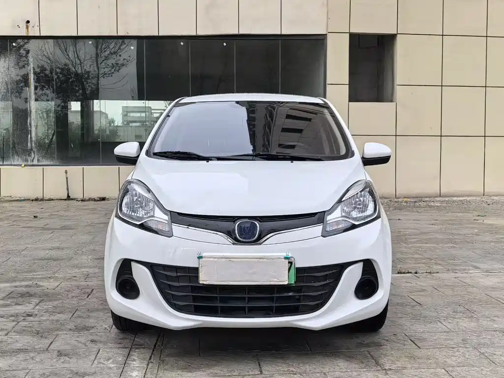 Changan Benben E-Star 2021 — фото 2