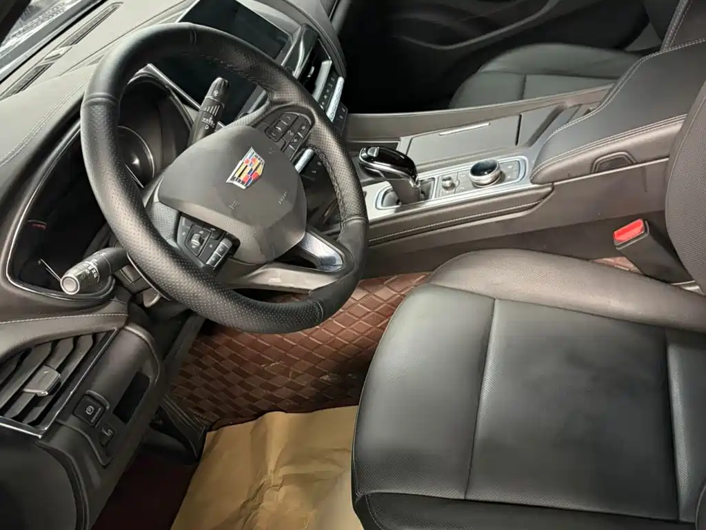 Cadillac CT5 2022 — фото 12