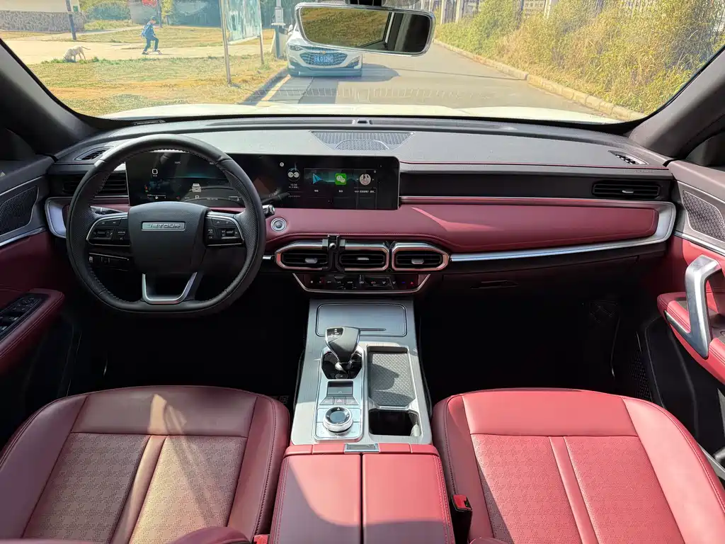 Jetour X70 PLUS 2025 — фото 10