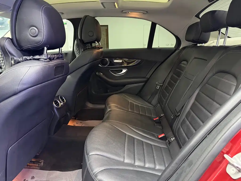 Mercedes-Benz C-Class 2018 — фото 6