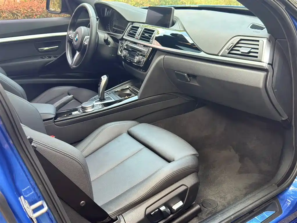 BMW 3 Series GT 2021 — фото 17