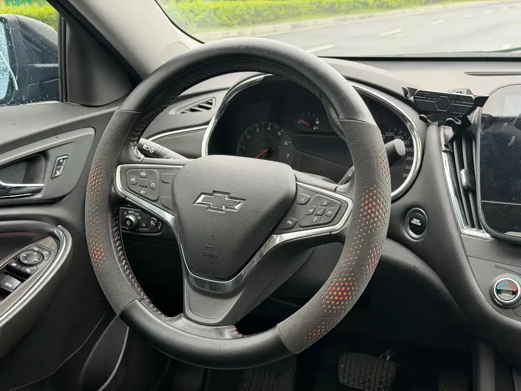 Chevrolet Malibu XL 2022 — фото 14