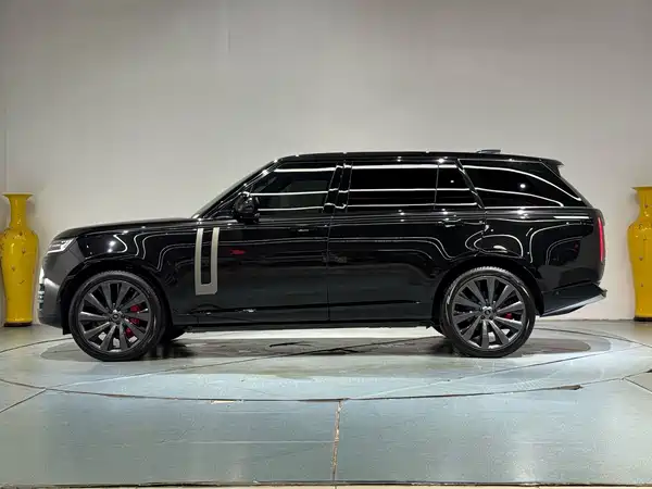 Land Rover Range Rover 2024