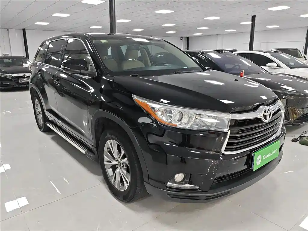 Toyota Highlander 2018 — фото 22
