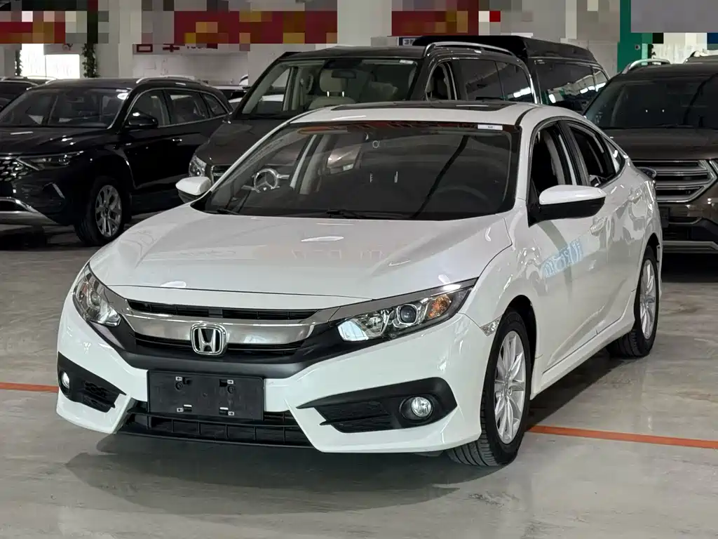 Honda Civic 2018 — фото 1