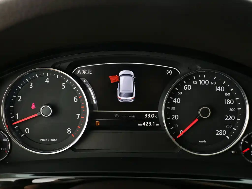 Volkswagen Touareg 2018 — фото 10