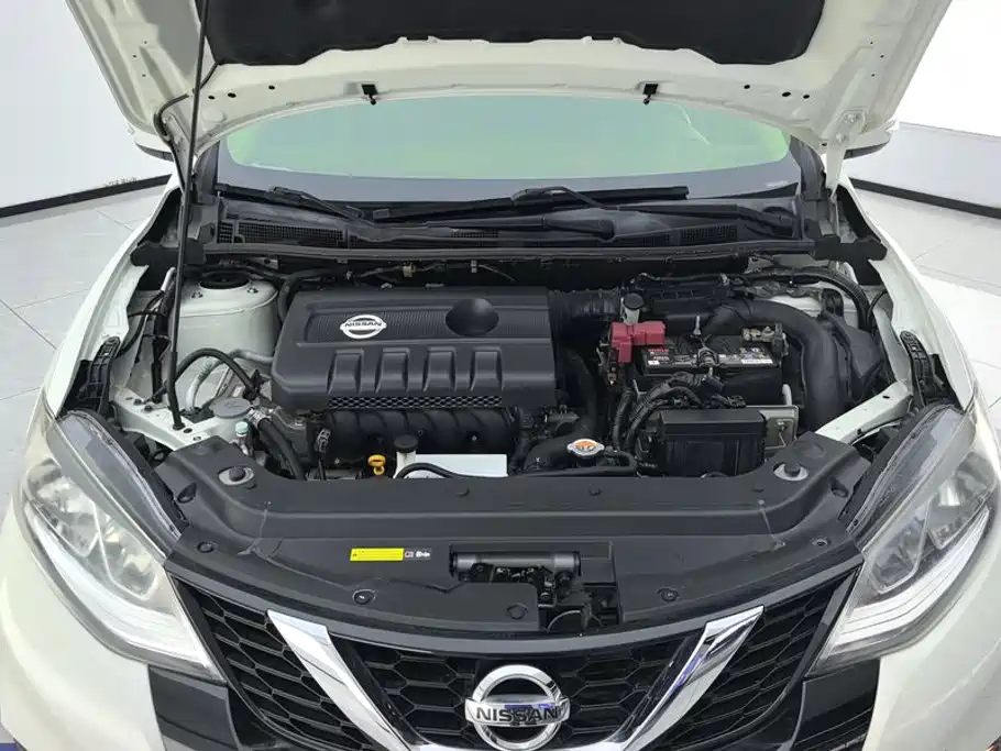 Nissan Tiida 2019 — фото 10
