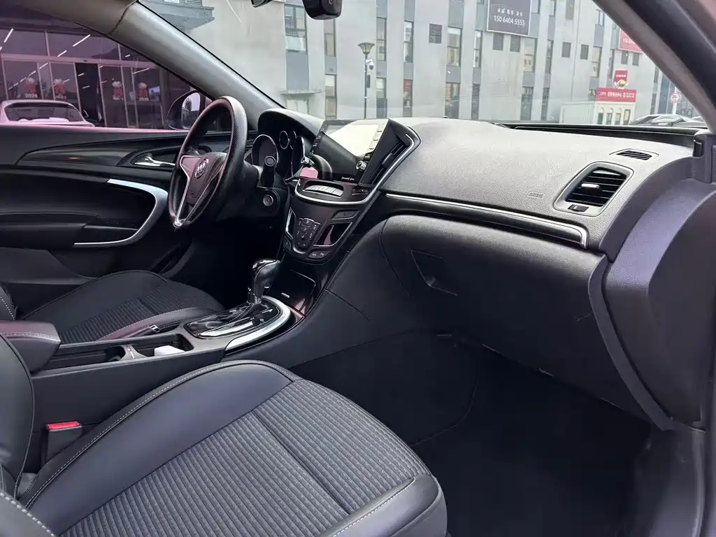 Buick Regal 2017 — фото 4