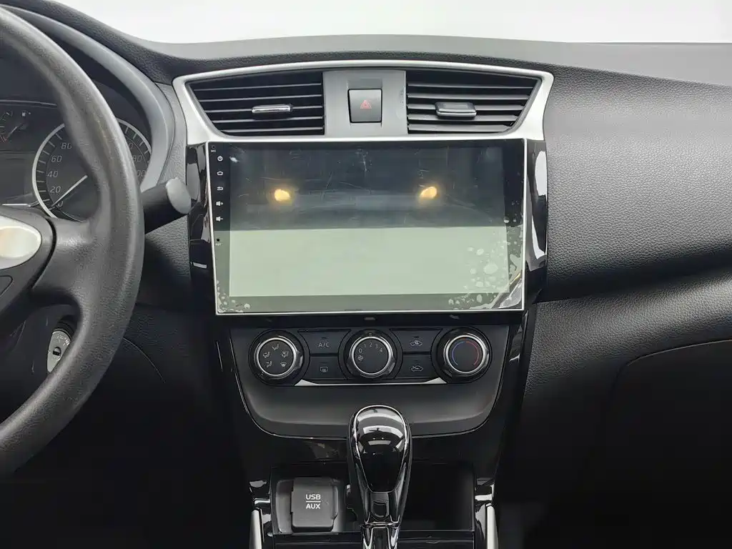 Nissan Sylphy 2016 — фото 12