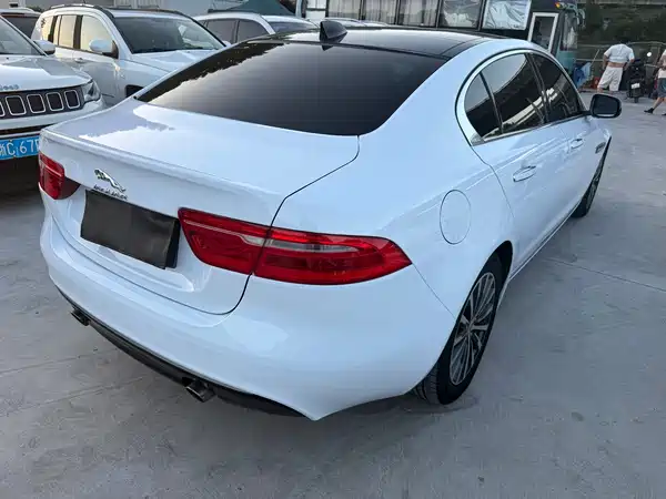 Jaguar XEL 2019