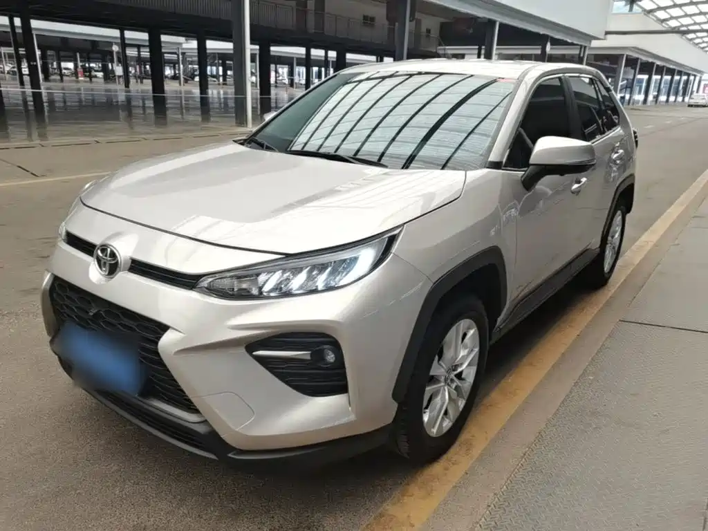 Toyota Wildlander 2023 — фото 1