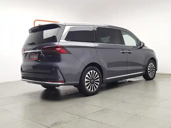 Roewe iMAX8 New Energy 2026