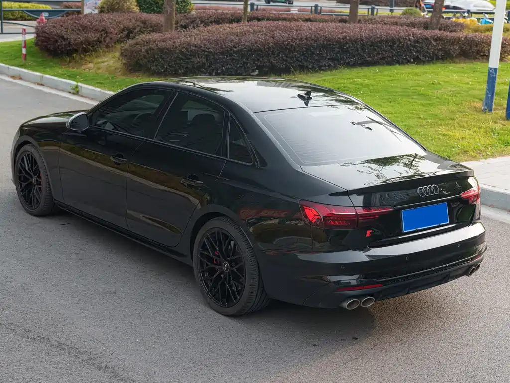 Audi S4 2021