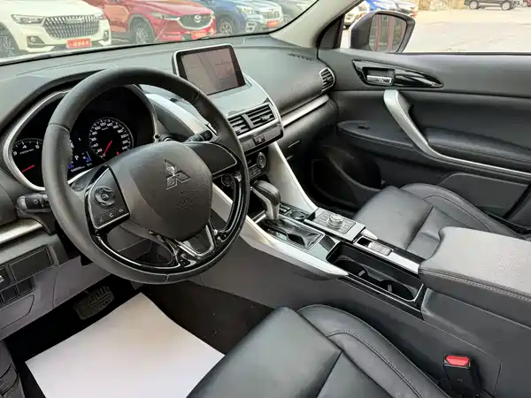 Mitsubishi Yige 2019