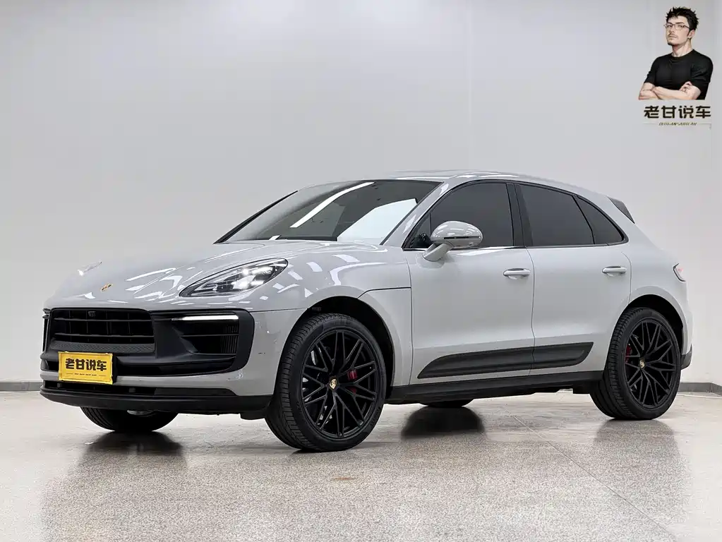 Porsche Macan 2024 — фото 1