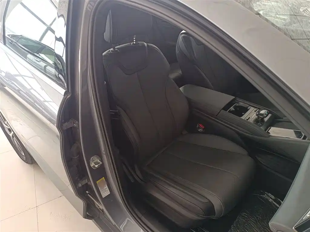 BYD Qin L 2025 — фото 25