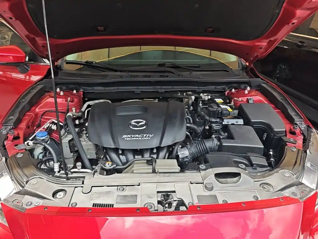 Mazda 3 Axela 2019 — фото 20