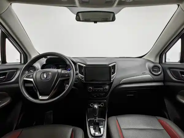Changan CS15 2018