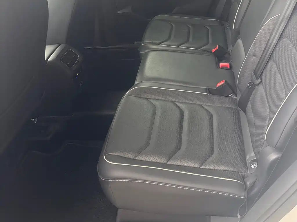 Volkswagen Tiguan L 2018 — фото 11