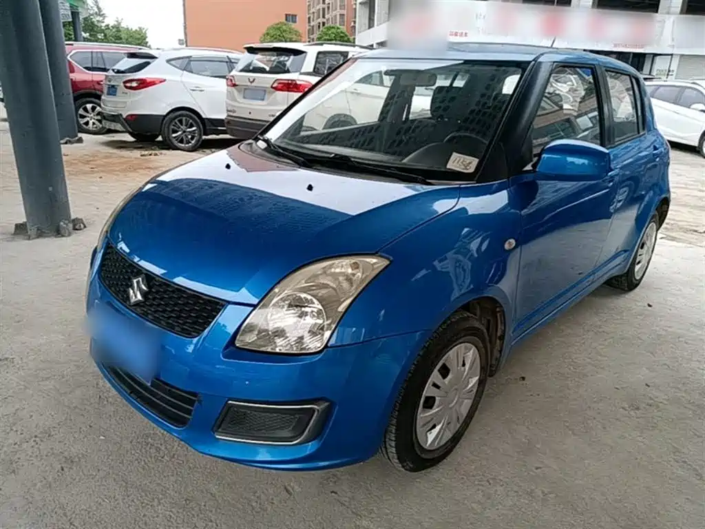 Suzuki Swift 2015 — фото 1
