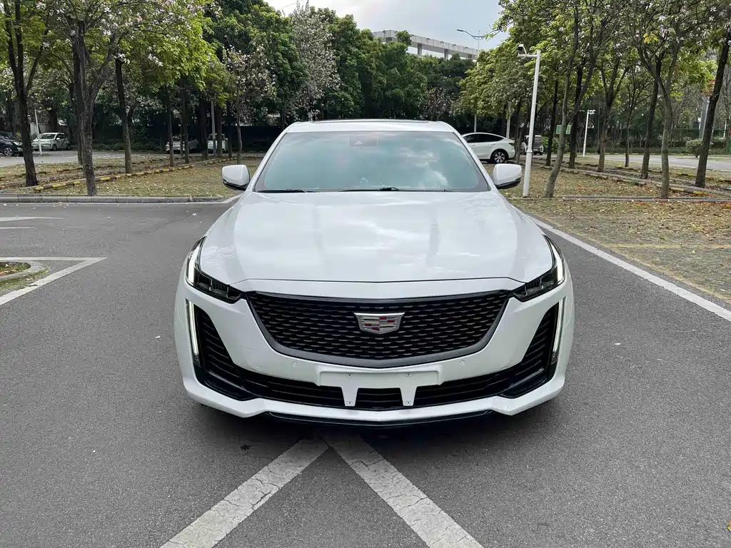 Cadillac CT5 2023 — фото 2