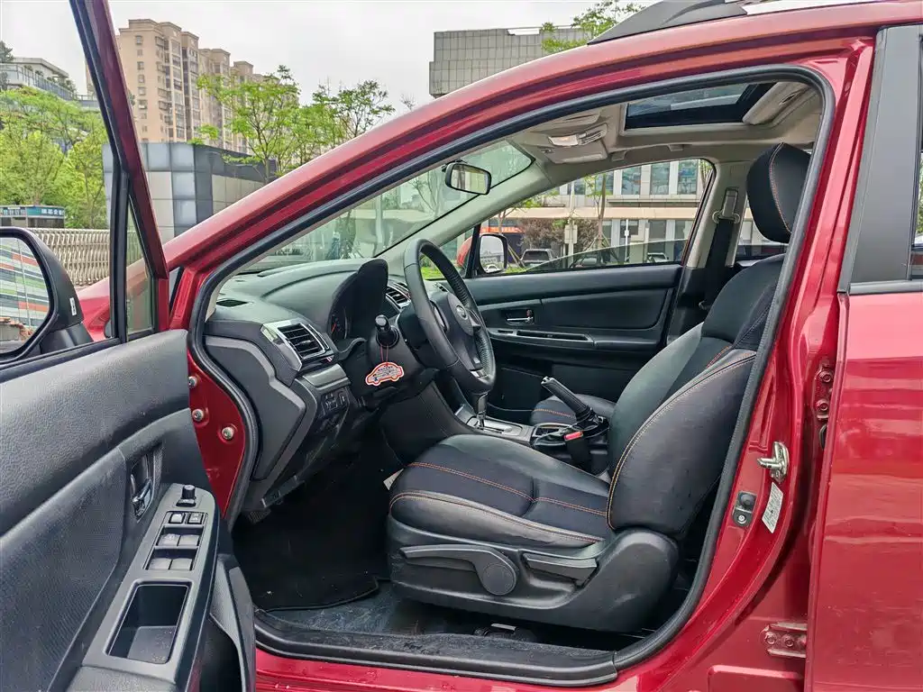 Subaru XV 2015 — фото 14