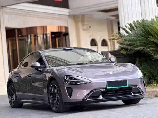 Xiaomi SU7 2024