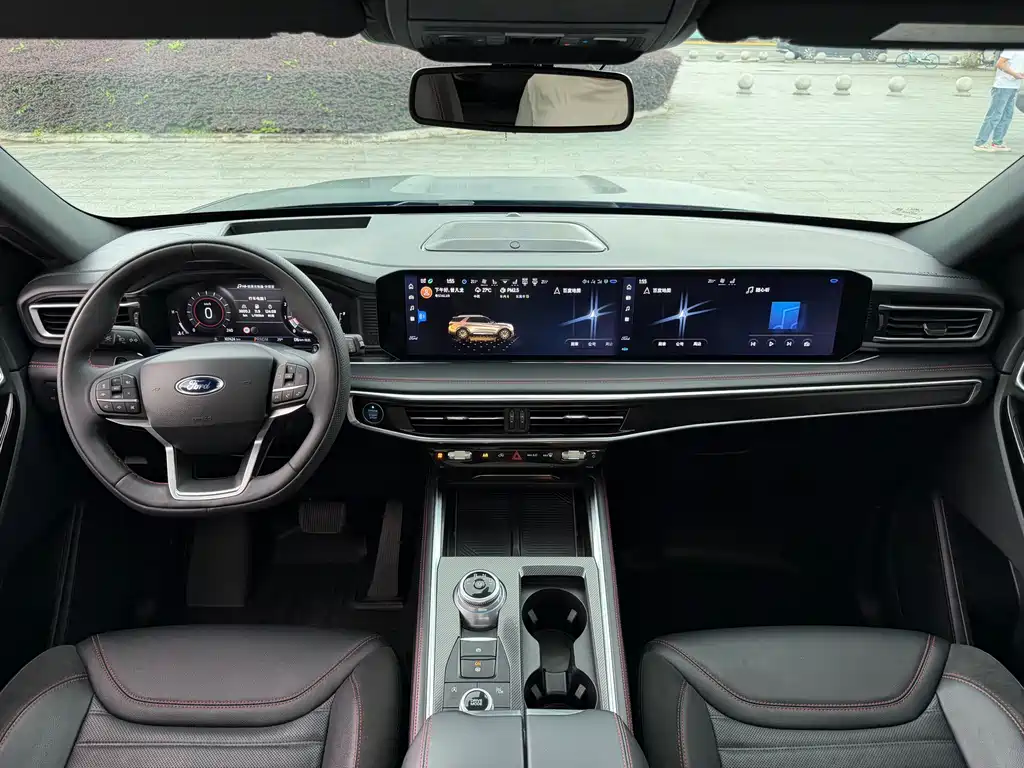Ford Explorer 2023 — фото 16