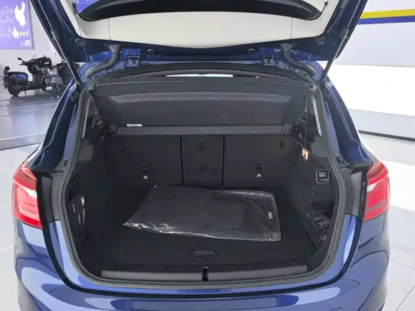 BMW 2 Series Station Wagon 2017