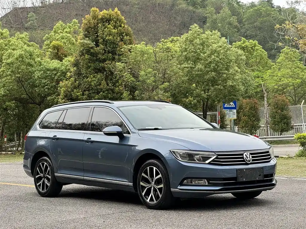 Volkswagen Viloran 2017 — фото 3