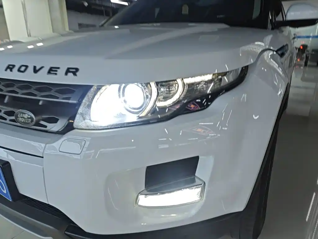 Land Rover Range Rover Evoque 2015 — фото 24