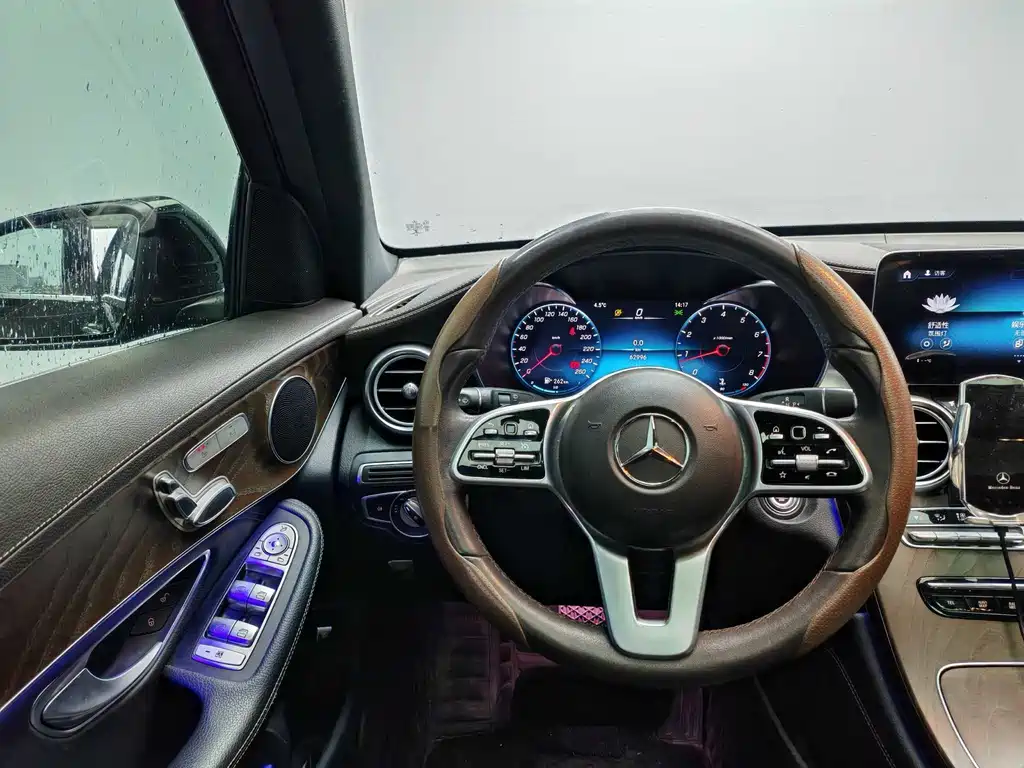 Mercedes-Benz GLC 2020 — фото 9