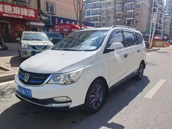Baojun 730 2016