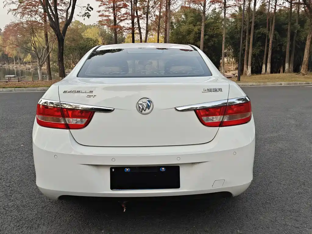 Buick Excelle 2013